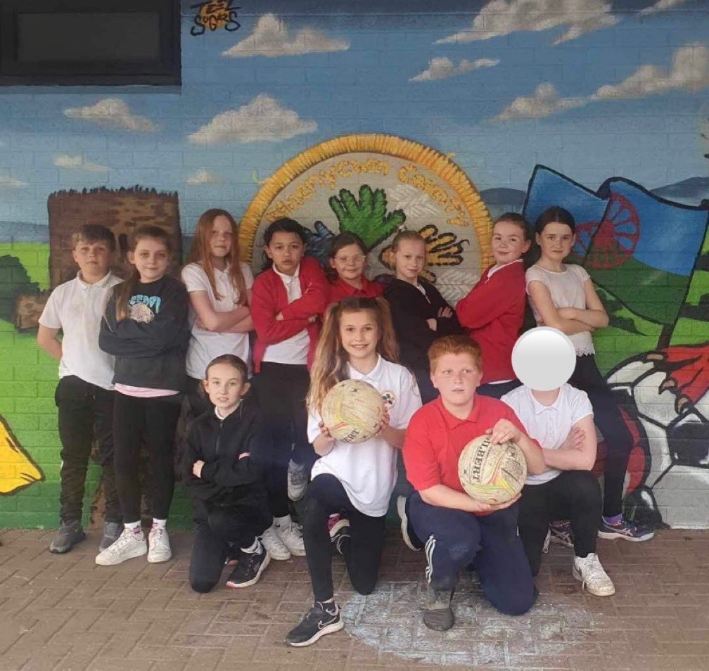 Blaenycwm Primary (@blaenycwmps) on Twitter photo Our football and netball teams welcomed <a href="/stmarysrc1/">St Mary's RC, Brynmawr</a> this afternoon for a few fixtures. Gwaith da to every pupil involved from both schools, it was a brilliant afternoon and great to see so many children involved in competitive sport! Our football and netball teams welcomed <a href="/stmarysrc1/">St Mary's RC, Brynmawr</a> this afternoon for a few fixtures. Gwaith da to every pupil involved from both schools, it was a brilliant afternoon and great to see so many children involved in competitive sport!