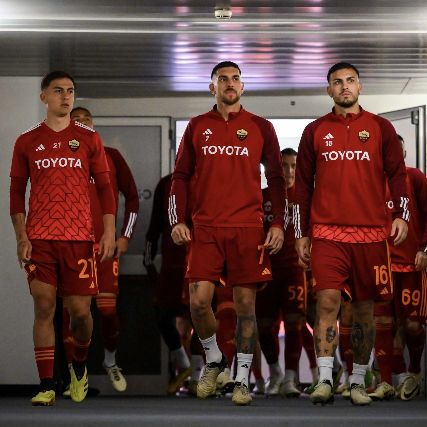 Can Roma steal a slot from top 5?
