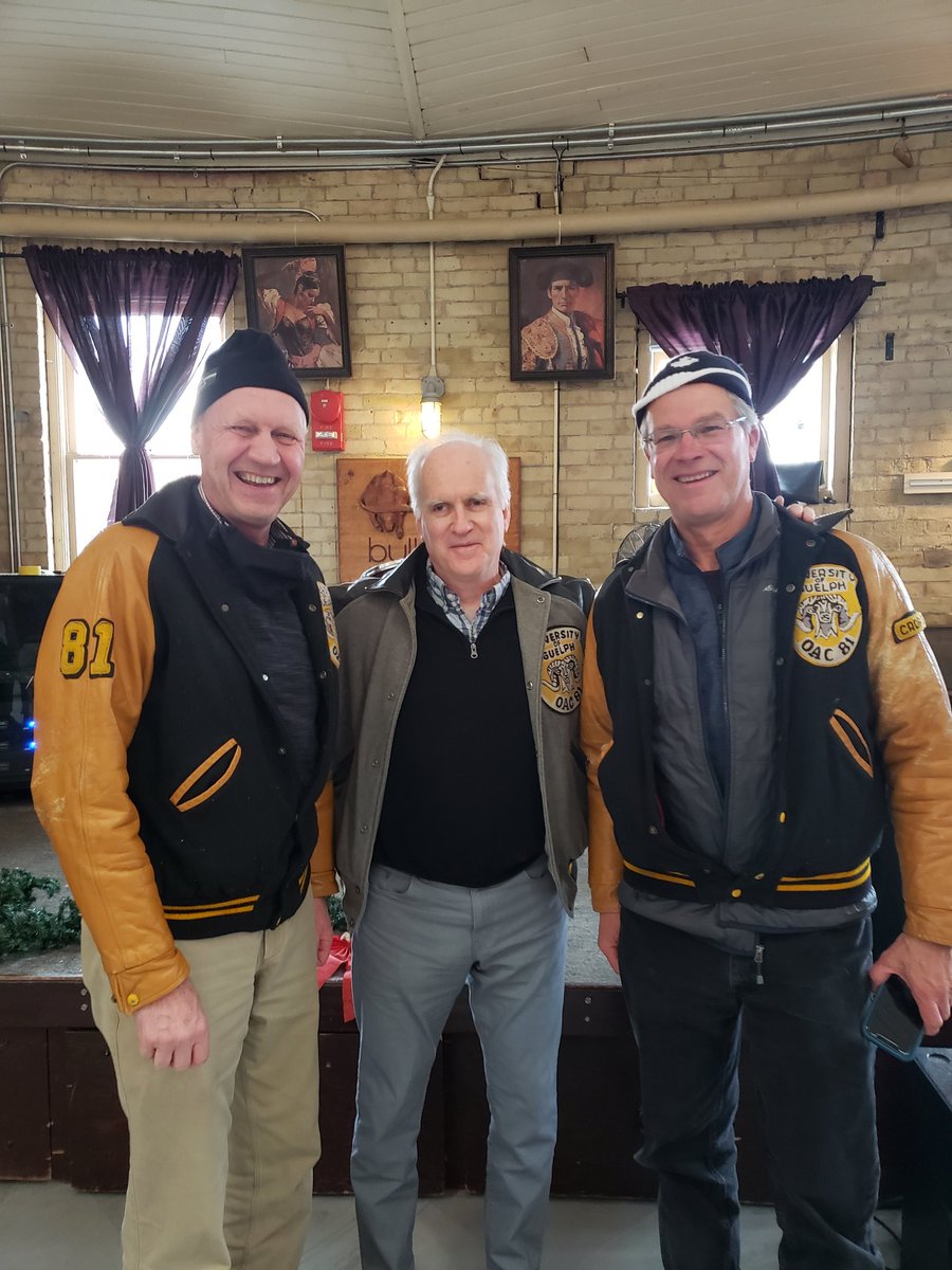 Mike Van Beek tweet media