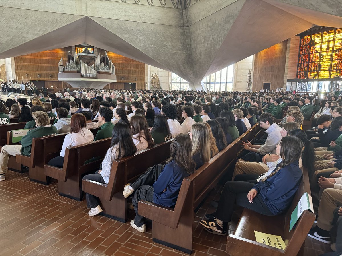 Founders Day Mass. Live Jesús in Our Hearts, Forever!