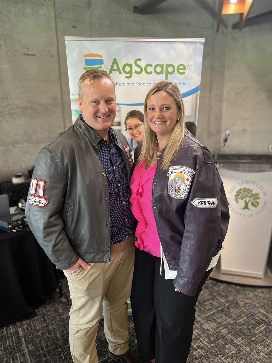 Lisa Thompson tweet media