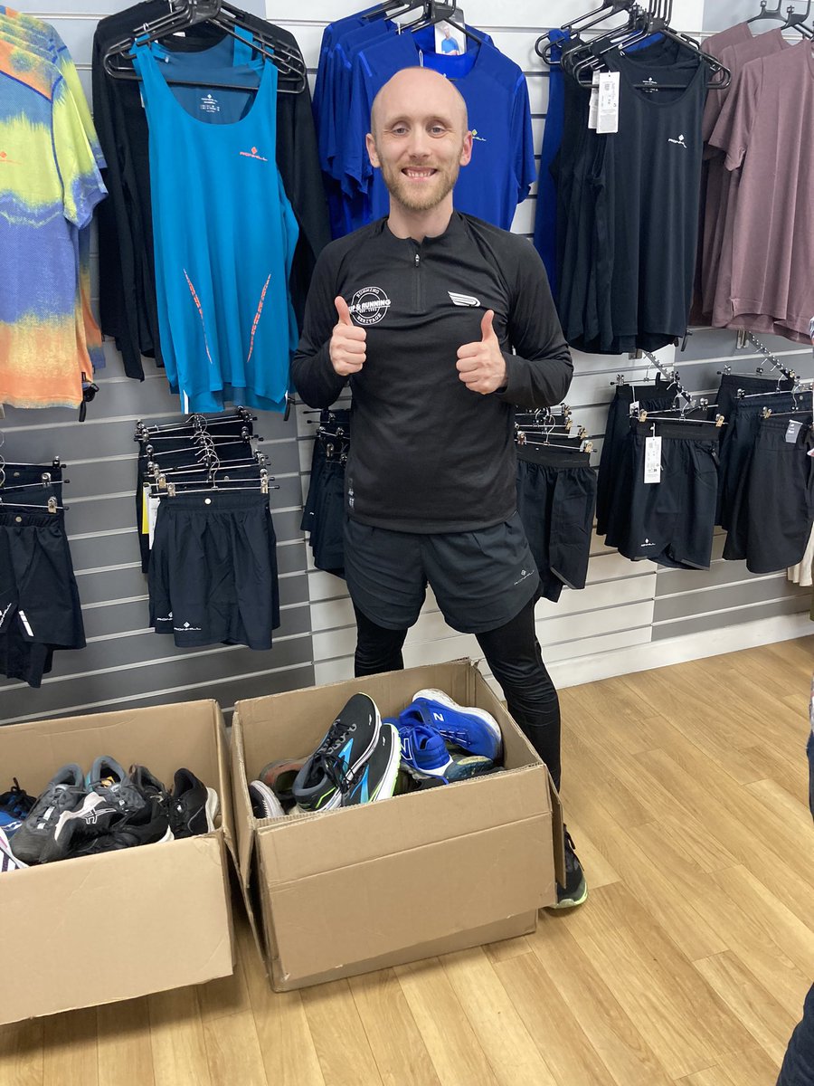 Lifeshare (@lifeshareuk) on Twitter photo A massive thank you to Tom from <a href="/upandrunninguk/">Up & Running UK</a> on Deansgate Manchester for the amazing donation of Trainers for our guests at our Breakfast Project, good footwear is such a necessity and is always appreciated, thank you !
#Manchesterhomeless #Manchester A massive thank you to Tom from <a href="/upandrunninguk/">Up & Running UK</a> on Deansgate Manchester for the amazing donation of Trainers for our guests at our Breakfast Project, good footwear is such a necessity and is always appreciated, thank you !
#Manchesterhomeless #Manchester