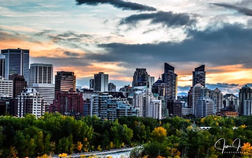 Sunset in YYC -Nikon D 5300 #cityscape #sunsetphotography #Calgary