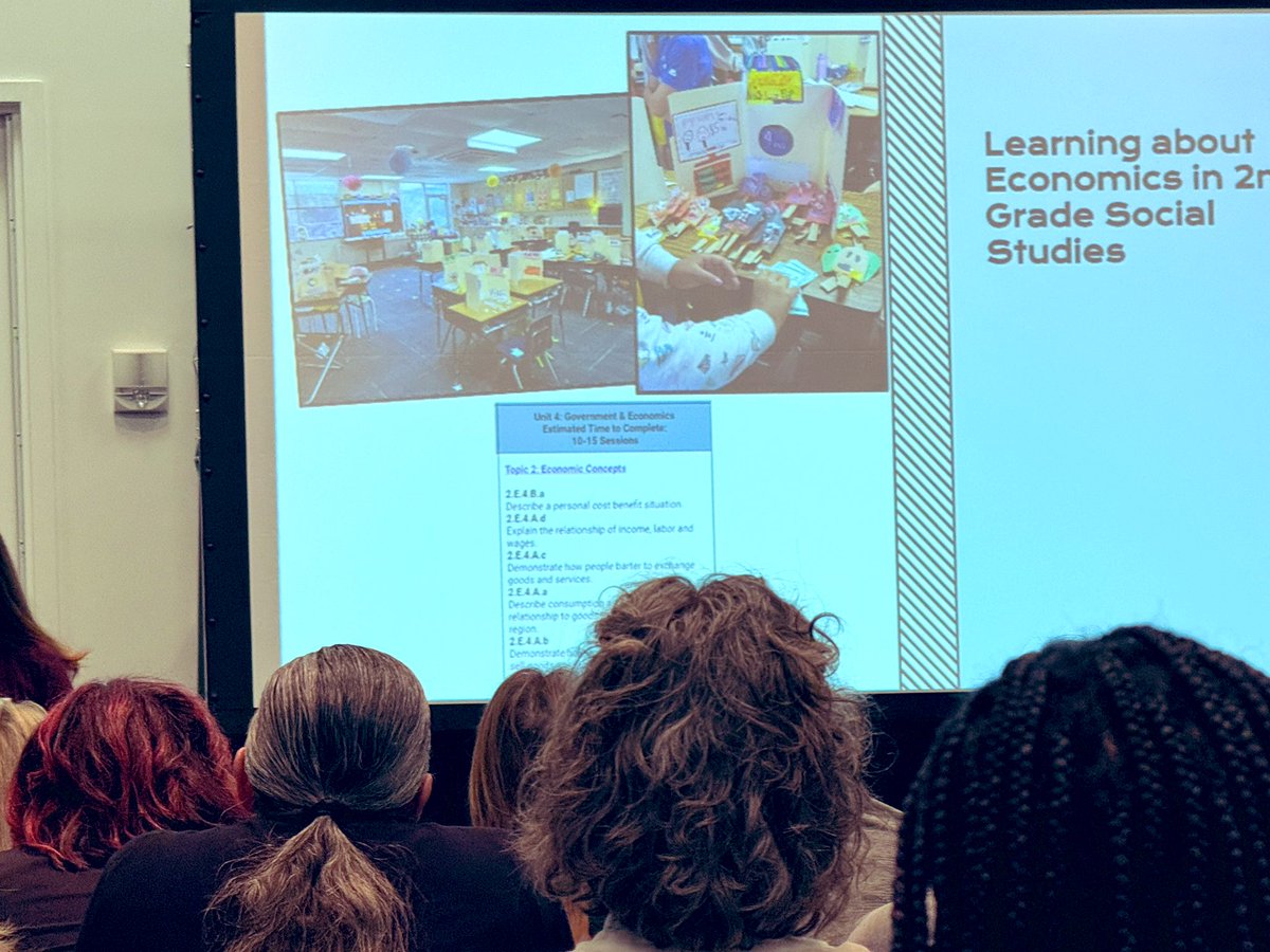 Some amazing #authenticlearning #wbl #PBL going on @LSR7 @shannan_booth @IowaACTE  🙌 #ACTEWBL24 Elementary Project about creating a paper store front with student developed product to learn supply and demand 👏