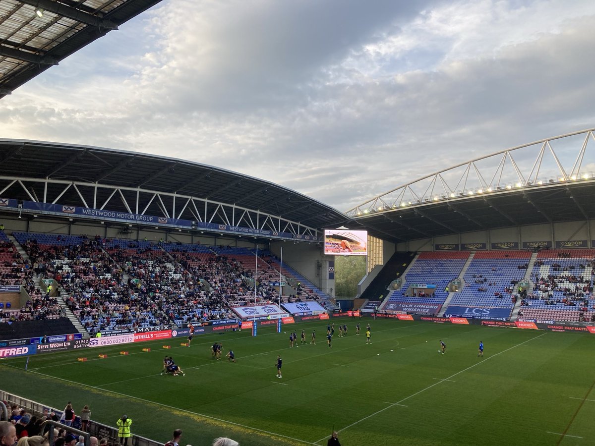 Liam Byrne straight back in after his ban for Wigan Warriors and a welcome return for Jordan Abdull with Catalans Dragons. Perfect conditions. Almost like summer is here early….(thunderstorms by half-time).