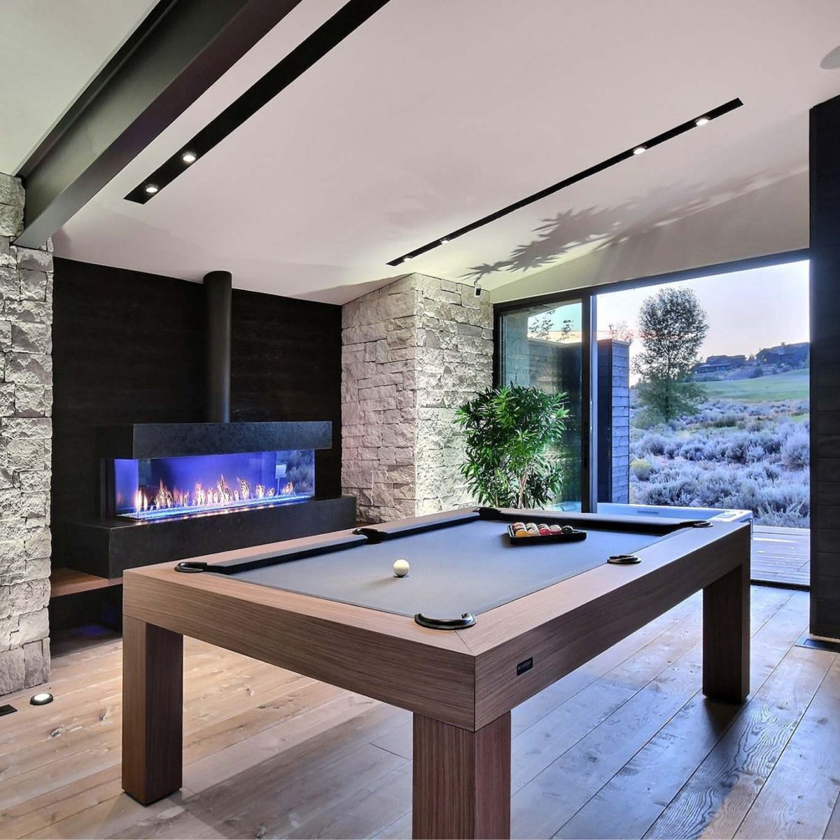 Eleven Ravens tweet media