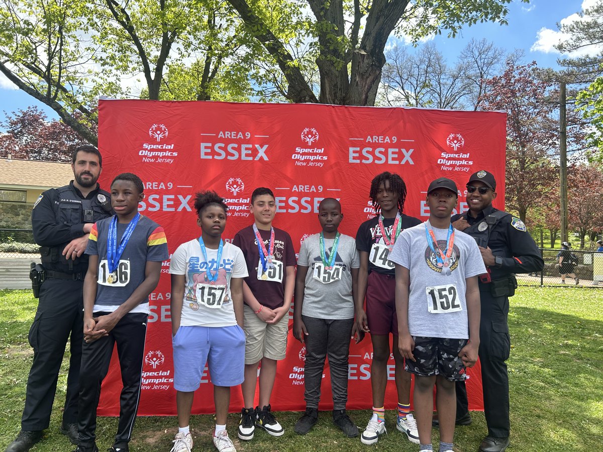 Bloomfield Middle tweet media