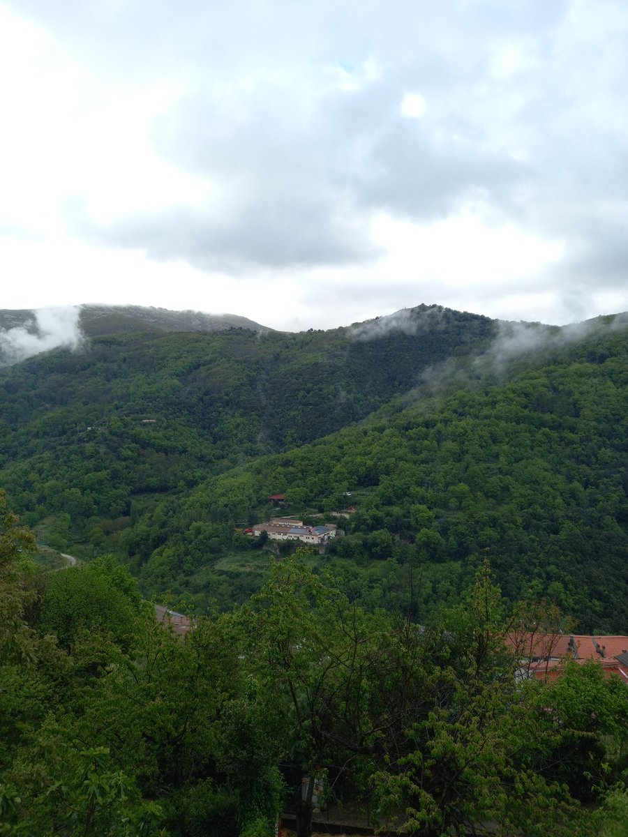 Dopo che ne è scesa l'acqua di tutto il mondo ecco le mie montagne