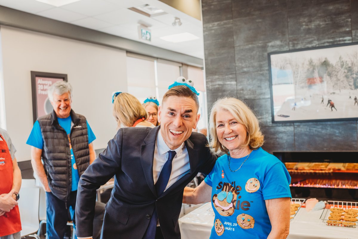 Had an absolute blast judging the Smile Cookie Decorating contest at @TimHortons in support of the Saint John Regional Hospital Foundation. Thank you Barb & everyone at Murphy Restaurants for your support of the Saint John Regional Hospital. 
Photographs: Jennifer Murphy
