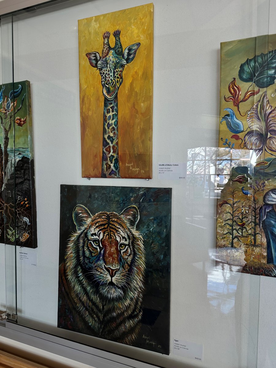 The Healing Arts Program is seeking artists to display artwork to highlight the rich cultural diversity of our state and the many talented artists who reside here. Learn more on our website lifespan.org/centers-servic…
