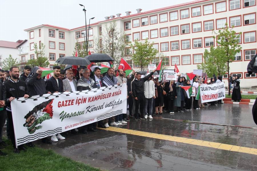 Bitlis Eren Üniversitesi'nde Gazze için kampüs intifadası başlatıldı
haksozhaber.net/bitlis-eren-un…