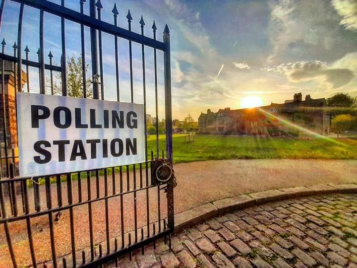They say you get more right wing the older you get ... I've just voted for a Labour <a href="/salford_mayor/">SalfordMayor</a> <a href="/AndyBurnhamGM/">Andy Burnham</a> and a Labour Councillor. ❌️❌️❌️ Plus I have the most gorgeous polling station <a href="/OrdsallHall/">Ordsall Hall</a> #salford #manchester #LocalElections2024