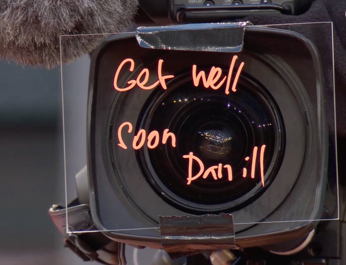 Jiri Lehecka signs the camera after advancing to his first Masters SF in Madrid: “Get well soon Daniil.” Classy. ❤️
