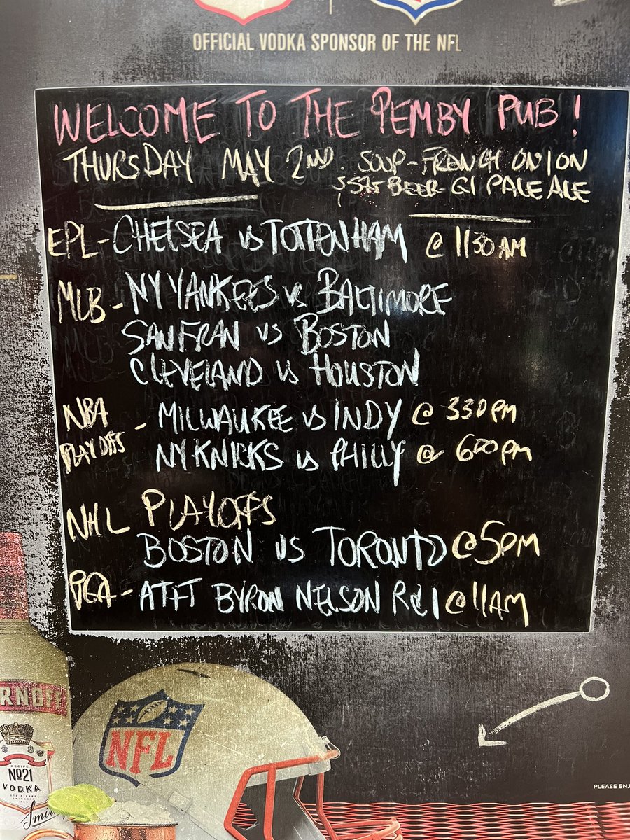 The Pemby opens for lunch at 11:30am today. Soup is French Onion. Join us for @premierleague at 11:30am @PGATOUR #ByronNelson rd 1 at 11am #NBAPlayoffs  at 3:30pm @MLB and @NHL #StanleyCupPlayoffs @NHLBruins vs @MapleLeafs at 5pm #pembypub #NorthVan #yourteamplaysatthepemby