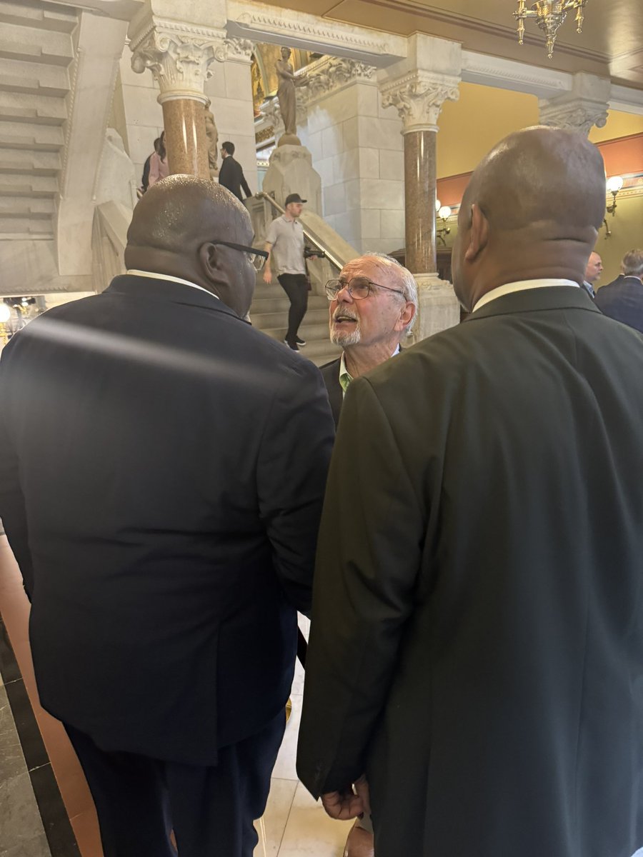 Wonderful to engage with members of the General Assembly this week, emphasizing the vital role that Southern plays in Connecticut’s economy. #LeadingTheWay