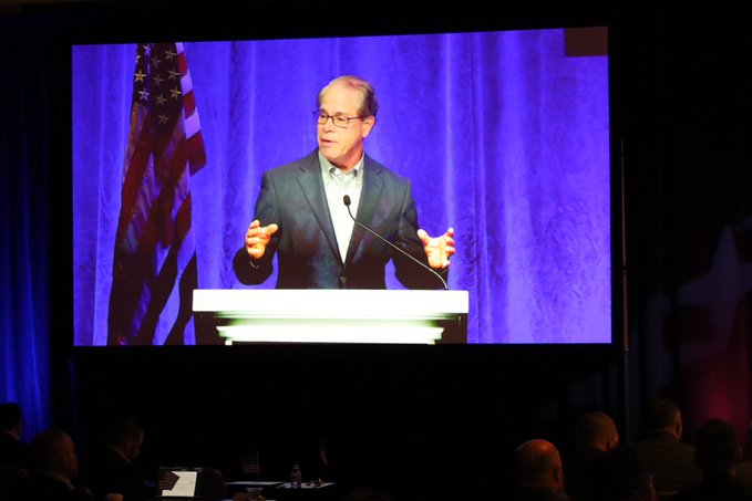 It was my honor to speak at NATCA’s annual Washington meeting this morning. I was proud to highlight my bill, the Air Traffic Controllers Hiring Act, which I introduced to the Senate last year. It’s not often that common sense bipartisan measures actually make it across the