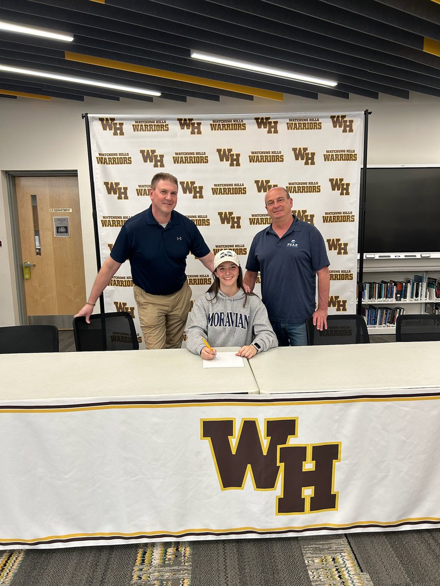 sof_2024's tweet photo. Pictures from signing day! A HUGE thank you to everyone who helped me get to this position💙 @MoravianWBB @WHRHS_Athletics @peaksportsnj https://t.co/8t4zpYUCNQ