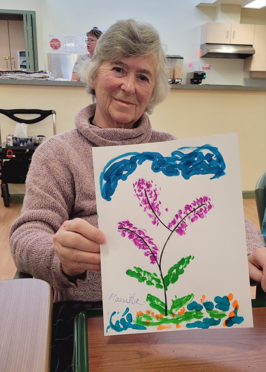 Good Samaritan Stony Plain Care Centre resident are gearing up for spring with this beautiful artwork!

#GoodSam #StonyPlain #Artwork #SeniorLiving