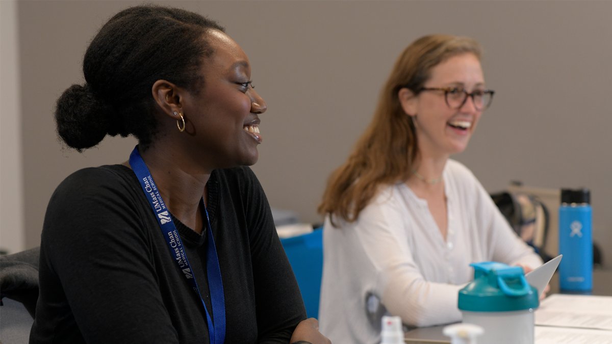 Learn how to craft a compelling med school application during a virtual open house hosted by UMass Chan-Baystate. The May 16 session will be of particular interest to those focused on community health and health equity. Register: direc.to/kyCR #MedEd @Baystate_Health