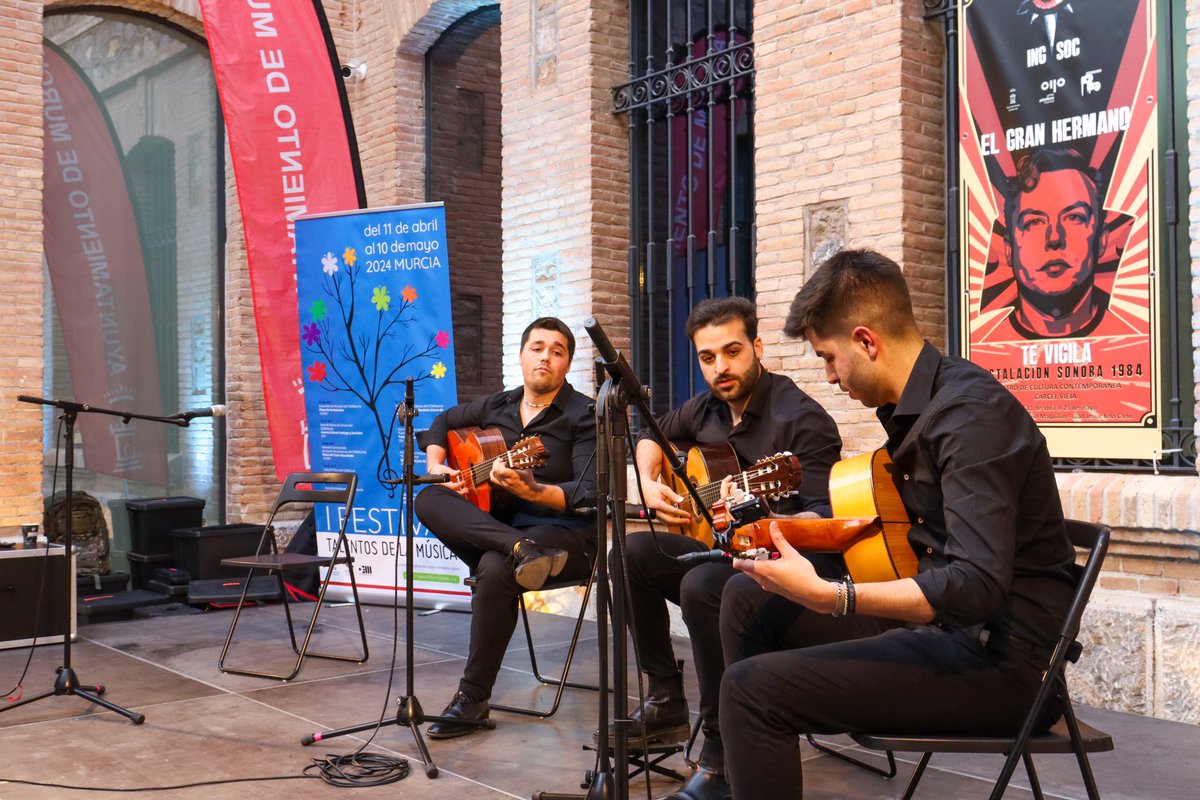 Asistimos al  I FESTIVAL TALENTOS DE LA MÚSICA. EDICIÓN 2024 en #Murcia 🎵 

Éxito, talento e ilusión 😍

Muchas gracias <a href="/CSMMURCIA/">CSMM MASSOTTI</a> <a href="/AytoMurcia/">Ayuntamiento de Murcia</a> por hacer brillar la #CárcelVieja esta tarde 🎵

#SantaMaríaDeGracia