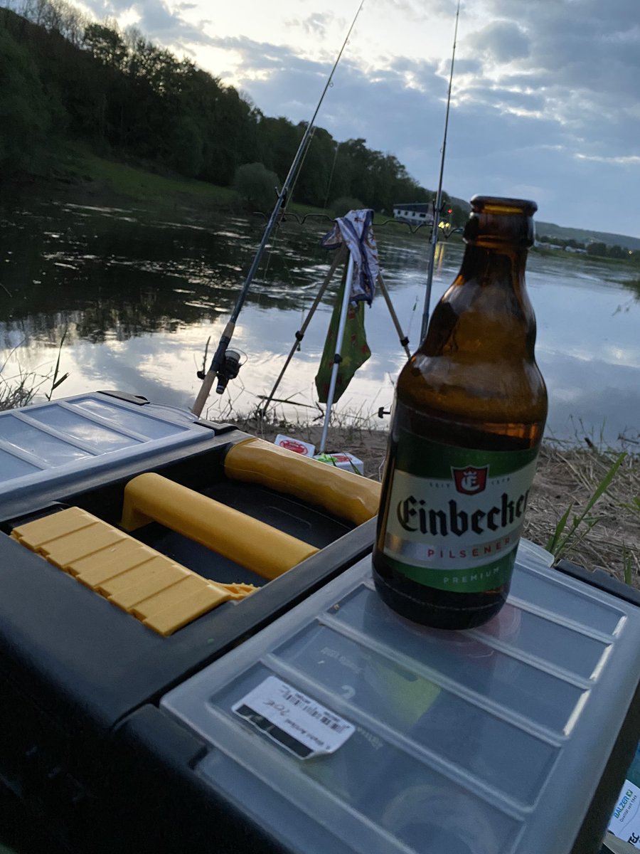 derSaeger's tweet photo. Entspannt schmeckt es viel besser @Einbecker_Bier https://t.co/iaj1AS7q42