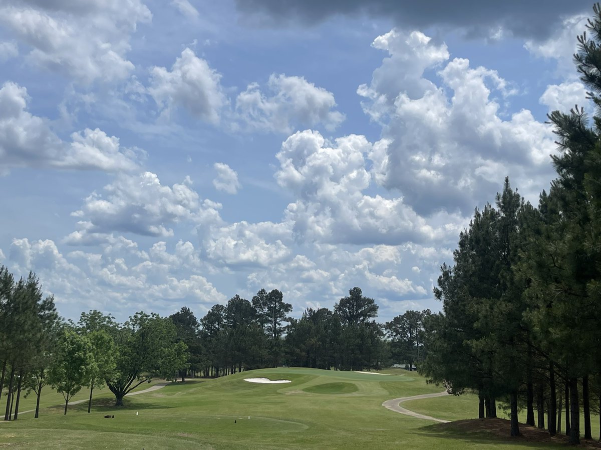 The guys have been getting after it this week, starting to look like a golf course again. Taking a big swing this week before we transition over to our summer crew while most of our current staff goes on internship. <a href="/MSUTurfSchool/">Mississippi State Golf & Sports Turf Management</a> <a href="/Drturfdirt/">Drturfdirt</a> <a href="/MSTurfgrass/">James D. McCurdy</a>