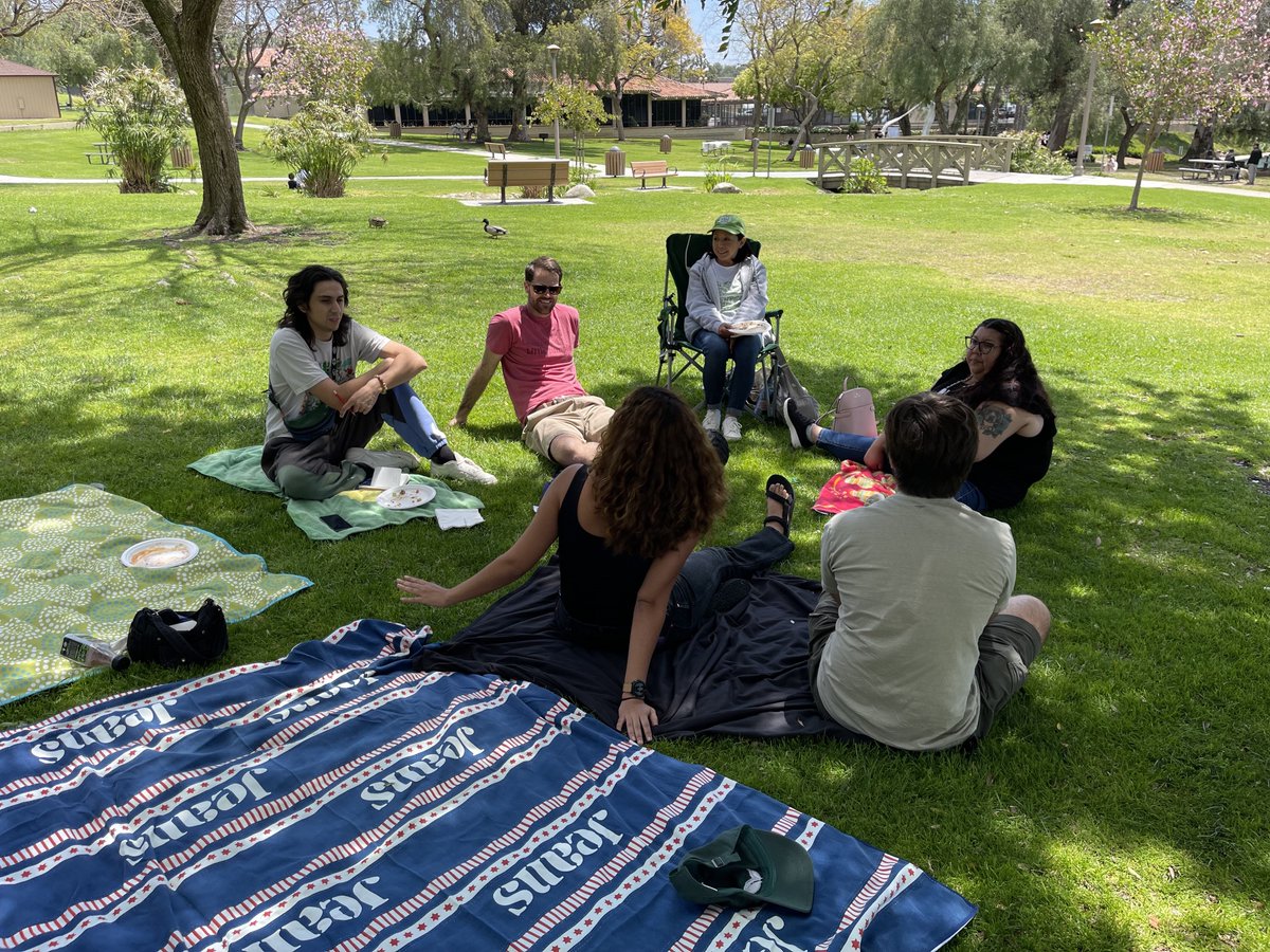 OC_Climate's tweet photo. 📸 recap of our OCCC meeting last weekend, where we talked about #cleanenergy and community choice! Together, we’re creating an equitable and sustainable Southern California! 💚 https://t.co/2cyBK177Te