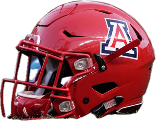 Awesome to have @ArizonaFBall at Centennial today! @CoachBobbyWade @CoachOglesby @Coach_Seumalo Talking COYOTE Football.