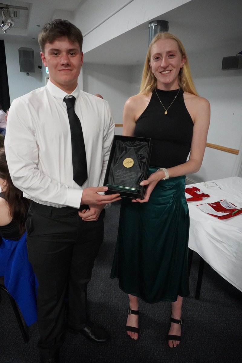 #WhitchurchHS Senior Sports Dinner #PlayersPlayer Award for Rugby Development Squad, Theo Williams 👏