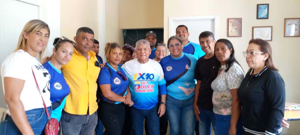 sucregobierno_b's tweet photo. #Entérate || En el municipio Benítez, 10 comunidades serán capacitadas en oficios productivos gracias a la Gobernación del estado Sucre a través de @Unipso_Fuses  

@GPintoVzla
#BidenLevantaLasSancionesYa https://t.co/GEyJcXG4YL