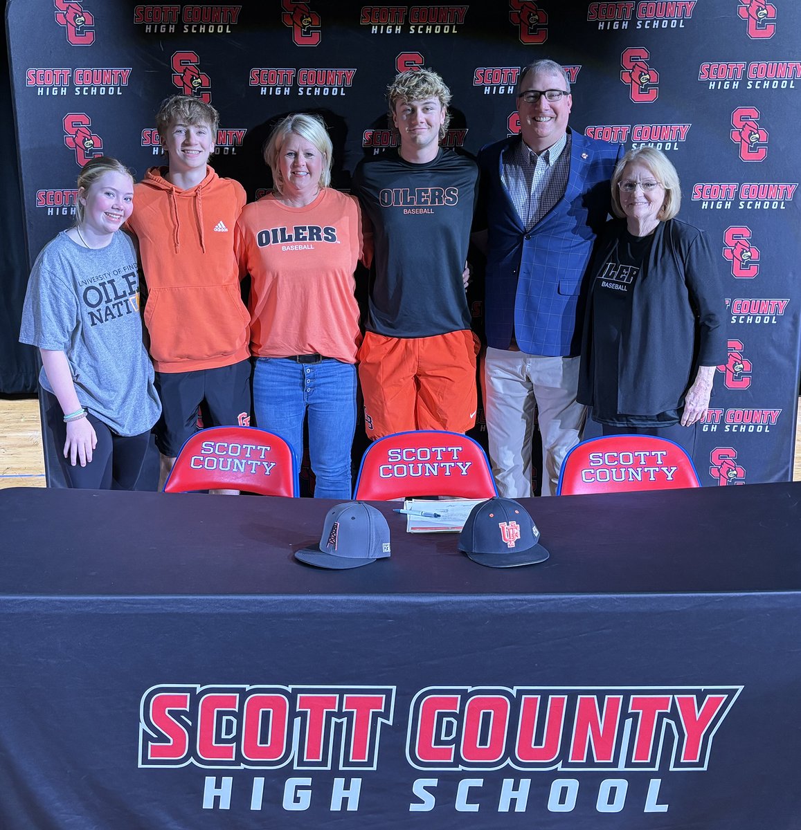 Thank you to everyone that came out to support AJ -<a href="/austin_wands17/">Austin Wands</a> as he begins his next chapter at <a href="/UF_Baseball_/">Findlay Baseball</a>. We appreciate all of the great coaches, teachers, administrators, mentors and teammates he’s had along the way. 
<a href="/oaksie72/">Kal Oakes</a> <a href="/mpalm7/">Matt Palm</a> <a href="/scbaseball/">Scott County High School Baseball</a> <a href="/ErikHagen12/">Erik Hagen</a>