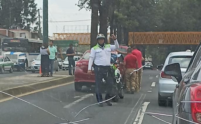 #Precaución por accidente en el boulevard #Xalapa - #Banderilla por accidente en el puente Macuiltepetl con dirección a Finanzas.

Notiwhats