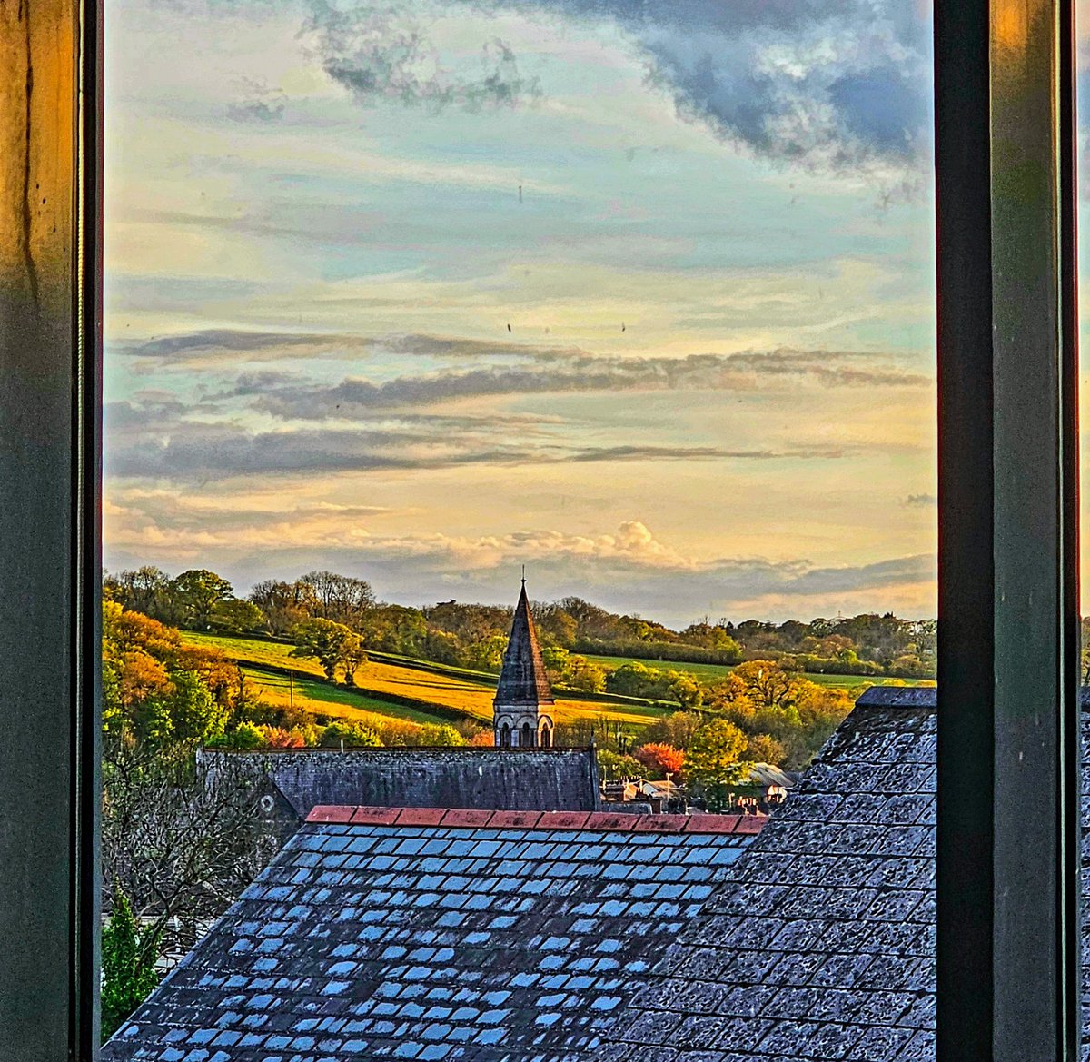 I guess that's what they call a picture window #window #view #Ivybridge