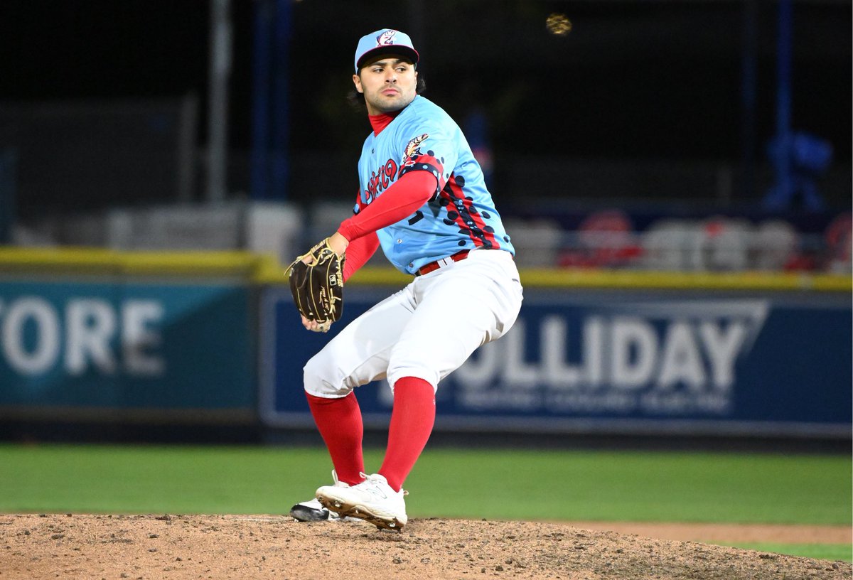 🔒⬇️ @AgnosZach helped thwart a late rally from the Emeralds last night to secure his third save of the season. The right-hander out of East Carolina has yet to allow an earned run this year while striking out 14 in 8.2 innings of relief. #GoSpo