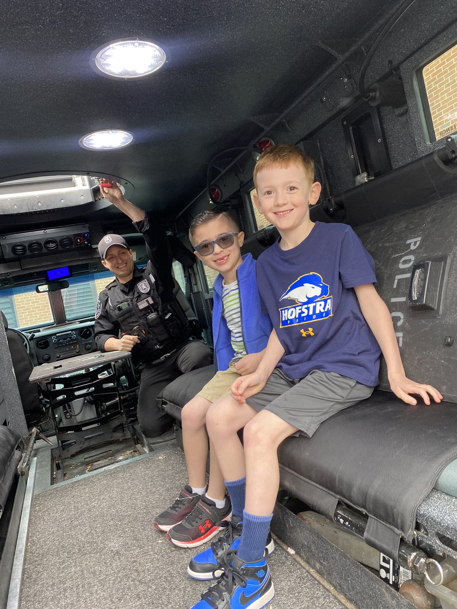 mrs_ruland's tweet photo. A big thank you to @NassauCountyPD for the visit to @OceansideSch2 today! Our firsties got to learn all about the K-9, community affairs, and SWAT units 👮🚔🦮 https://t.co/Zzq58V92PJ