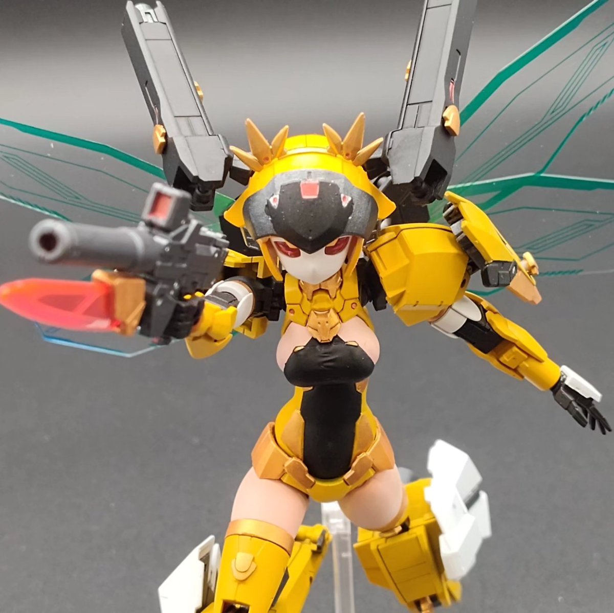 BuildUpHobby's tweet photo. Local Builder Kyle Smith is a non-stop machine! The new Shokew Queen is a fun homage while also being so dynamic in her own right!
Do we need Acerby Insect Girl Wars?
Thanks for Building with us!
#g_bm #shokewqueen #shokew #victorygundam #GUNDAMBUILDMETAVERSE https://t.co/8SDcUF417i