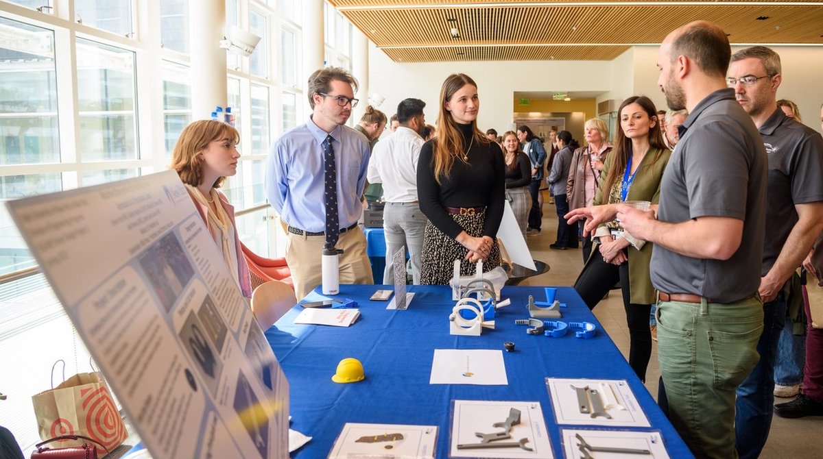 MINDS AT WORK: Engineering Design EXPO on Friday, May 3, 2024, from 2:30p-5pm in the Science Hall Lobby! All are welcome to check out innovative projects and prototypes at Science! #sunynewpaltz LINK: t.e2ma.net/webview/q7h4ch…