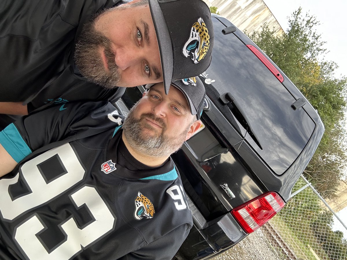 #DUUUVAL  Last Szn