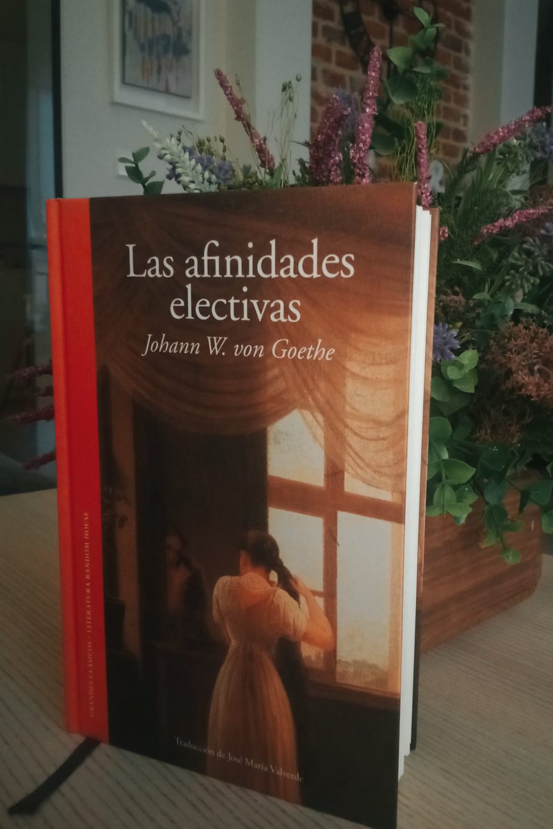 ✔️ Segunda lectura acabada. El gran peligro de explorar las pasiones secretas o los anhelos escondidos es que se corre el riesgo de ser feliz a toda costa y sin concesiones. Para los que creen que la muerte importa menos que el amor.