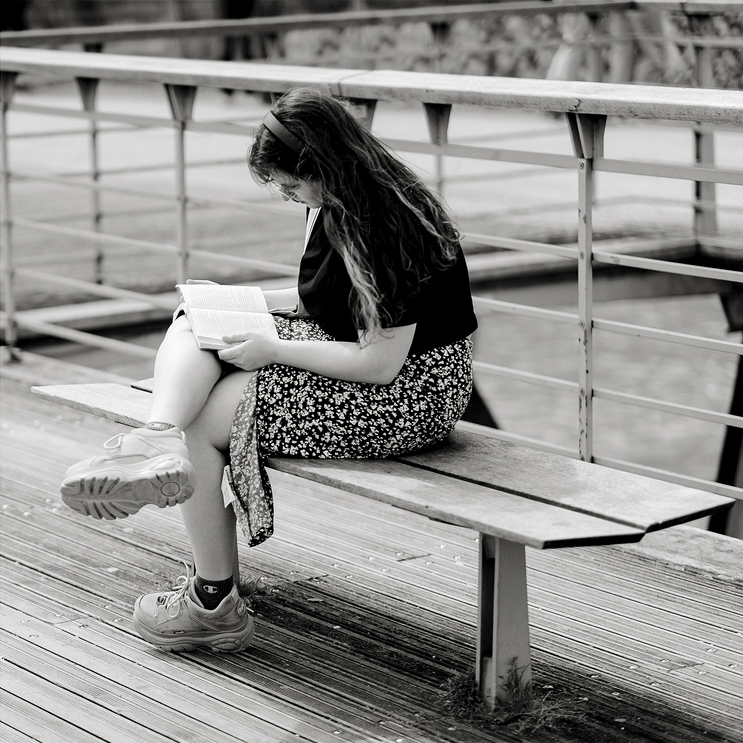 dufour_l's tweet photo. Christina Charles - Please support my instagram feed @laurent.dufour.paris - #2024 #56mm #6x6 #Afternoon #Aprèsmidi #BancPublic #BlackAndWhite #Carré #Compact #Europe #Femmes #France #FUJIFILM #Lecture #Livre #Monochrome #NoiretBlanc #ObjectifStandard
https://t.co/km2TZ6VvHq https://t.co/uQnFASvH22