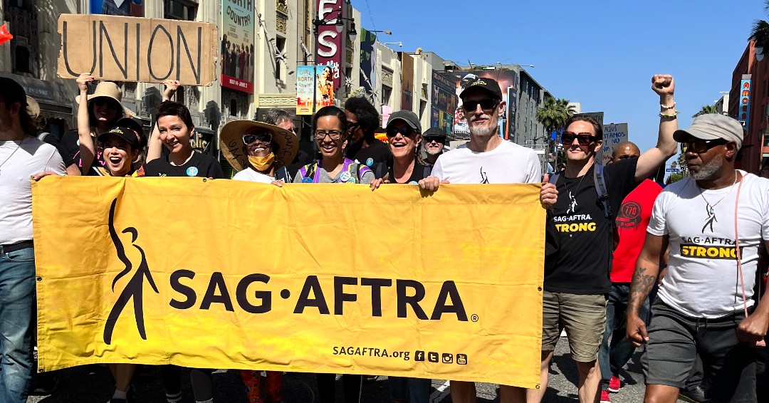 In honor of International Workers' Day, LA Local #SagAftraMembers came together to celebrate unity and the power of solidarity at the #MayDay march. Thank you to everyone who joined us to honor the labor movement and workers' rights. Together, we are #SagAftraStrong! 🌹✊