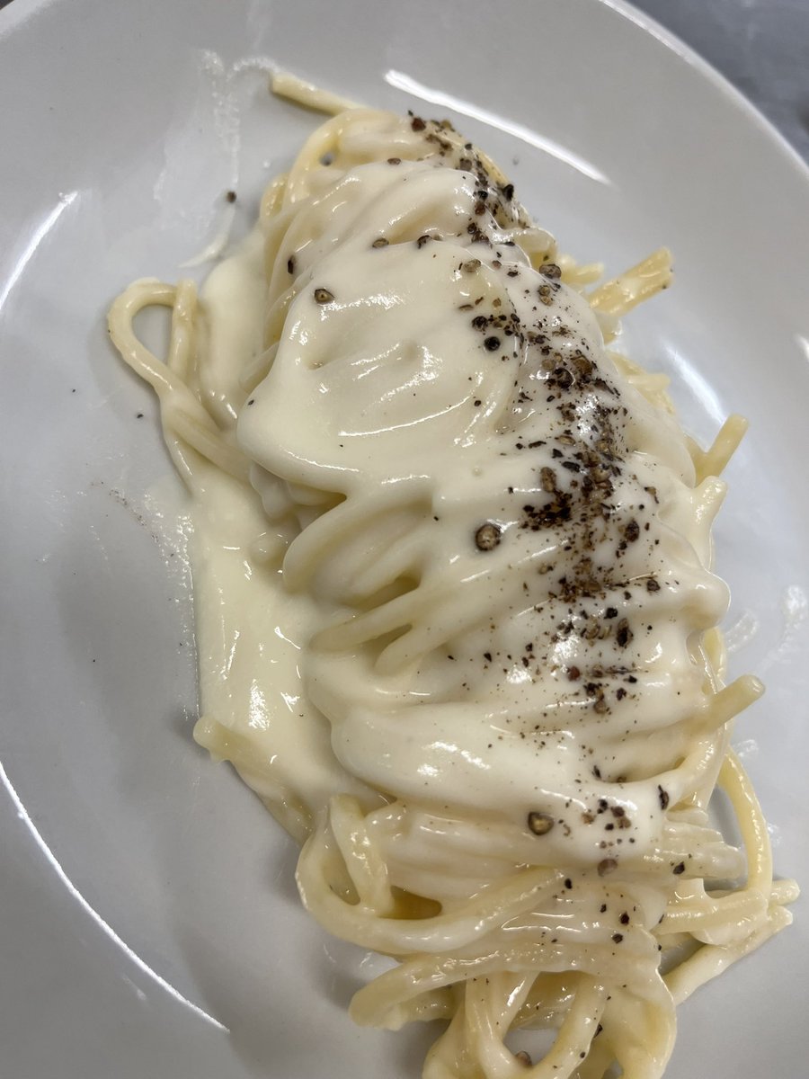 E una cacio e pepe giusto per gradire