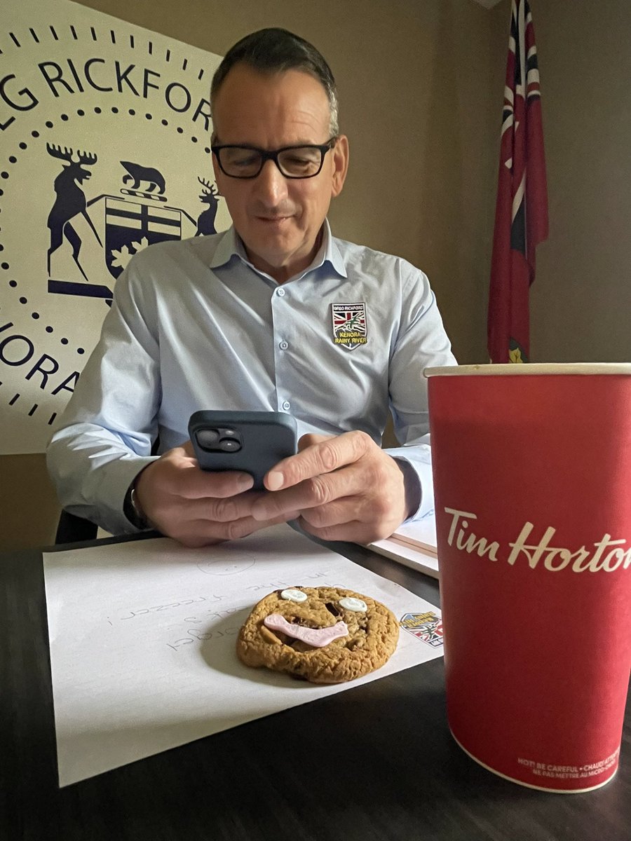 Nothing makes me smile more than exchanging texts with my daughters and having a Smile Cookie from Tim Hortons in support of local charities. Get one before they’re gone. #SmileCookies