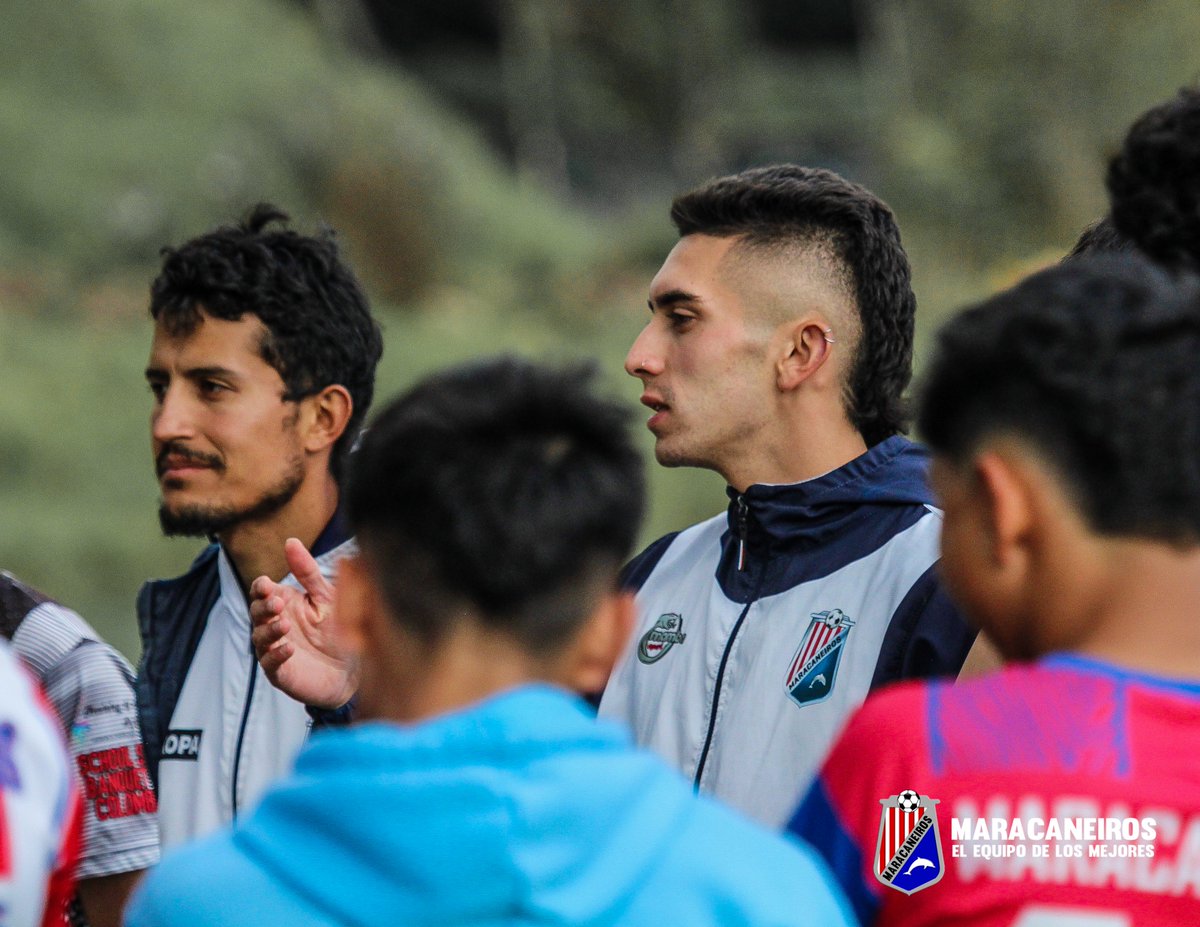 Continuamos con nuestra preparación para el siguiente juego. ❤🤍💙
.
.
#maracas #maracaneiros #elequipodelosmejores #futbolcolombiano #futbolbogotano #soymaracas #maracaneiroscampeon #maracasxsiempre #orgullomaracas