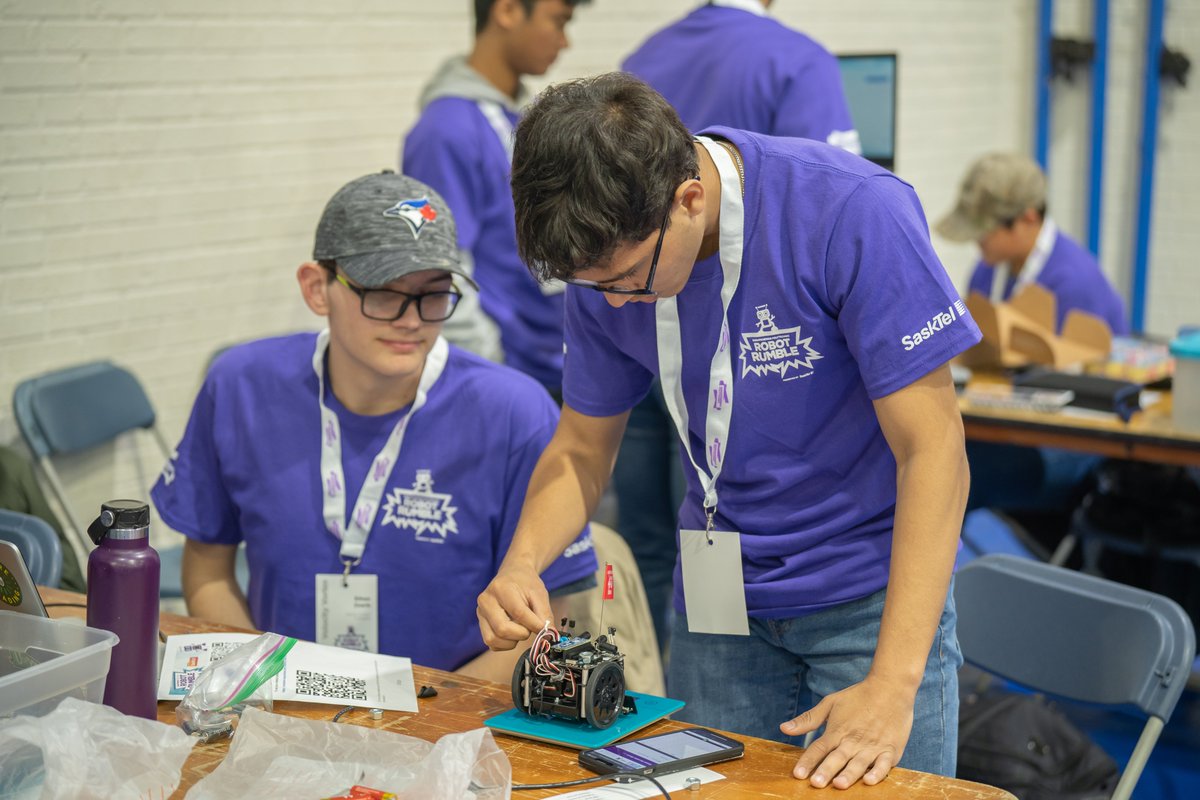 Excitement is in the air at Sask Polytech! Today we are hosting Robot Rumble, proudly presented by @SaskTel. High school teams from across Saskatchewan are here to battle their SUMObots. Stay tuned for updates later today.