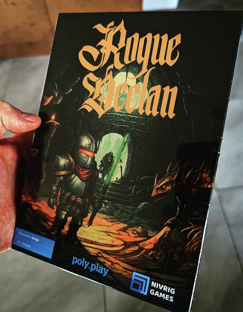 A new Amiga game in 2024! I'm pleased to add Rogue Declan, an indie gem, to my collection. The game was created & digitally released last year by @nivrig & has been a constant play for me. The packaging is stunning by @polyplay_xyz as well. Don't sleep on this game. Buy it!