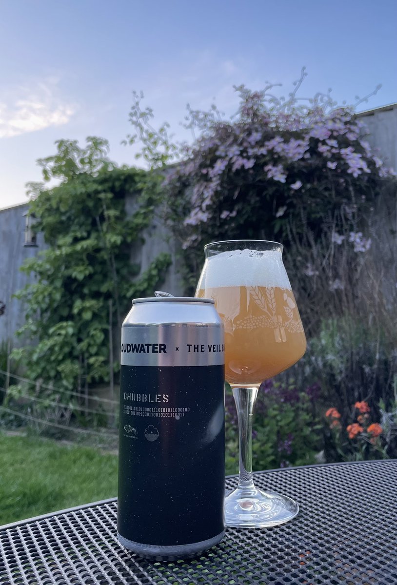 #TIPAThursday … Juicy, thick, sweet, hoppy & dank. Splendid! #Chubbles 24’ finally cracked. Top work from @cloudwaterbrew x @theveilbrewing Dangerously quaffable for a 10% lad.