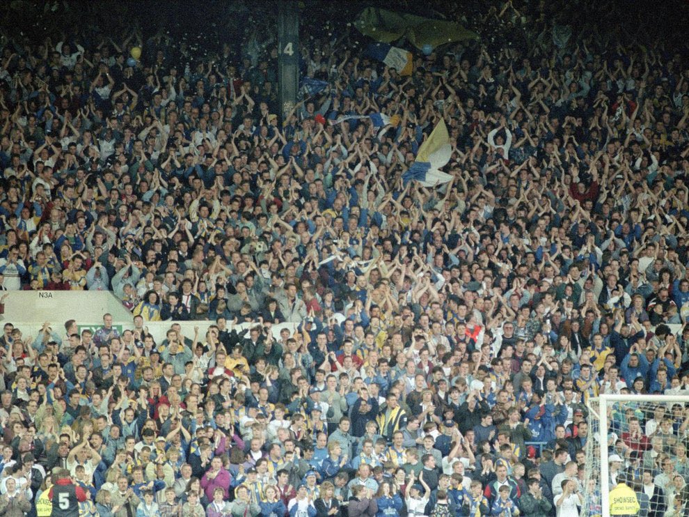 30 years ago tomorrow #lufc The Kop’s last stand!. The final game for official standing on The Kop in the 2-2 draw with Sheff Wed.