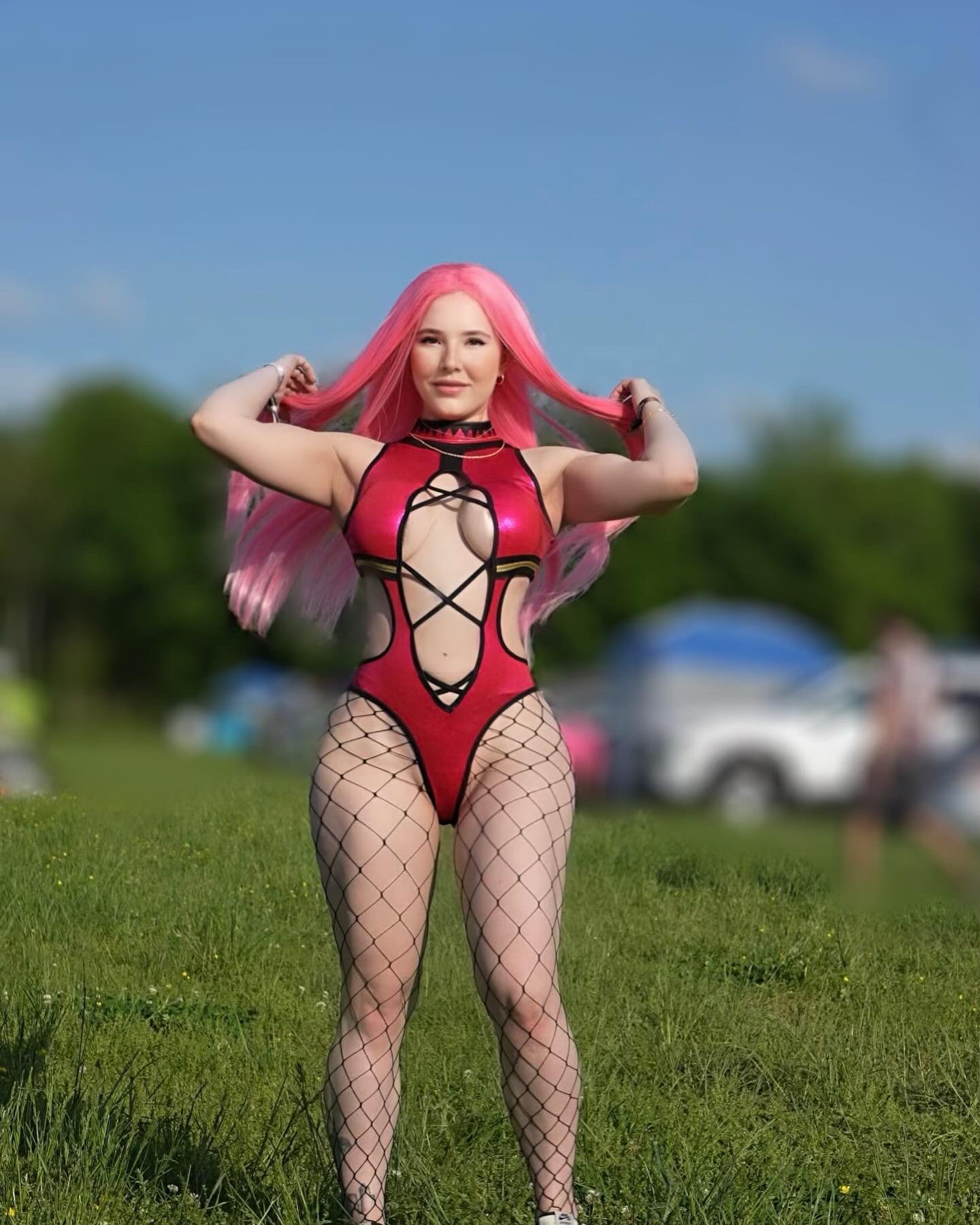 1 pic. Feeling like a vigilante this festival season. https://t.co/iAYbCNbtvu
