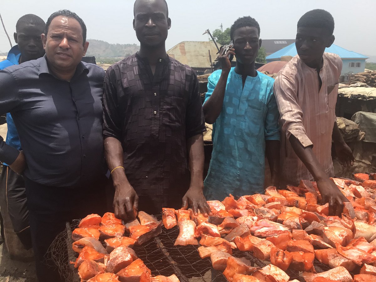 Collaboration WITH #local_communities is key to promoting #safer and more #efficient #fish_smoking practices in Nigeria. #Collaboration #CommunityEmpowerment #Nigeria #FISH4ACP